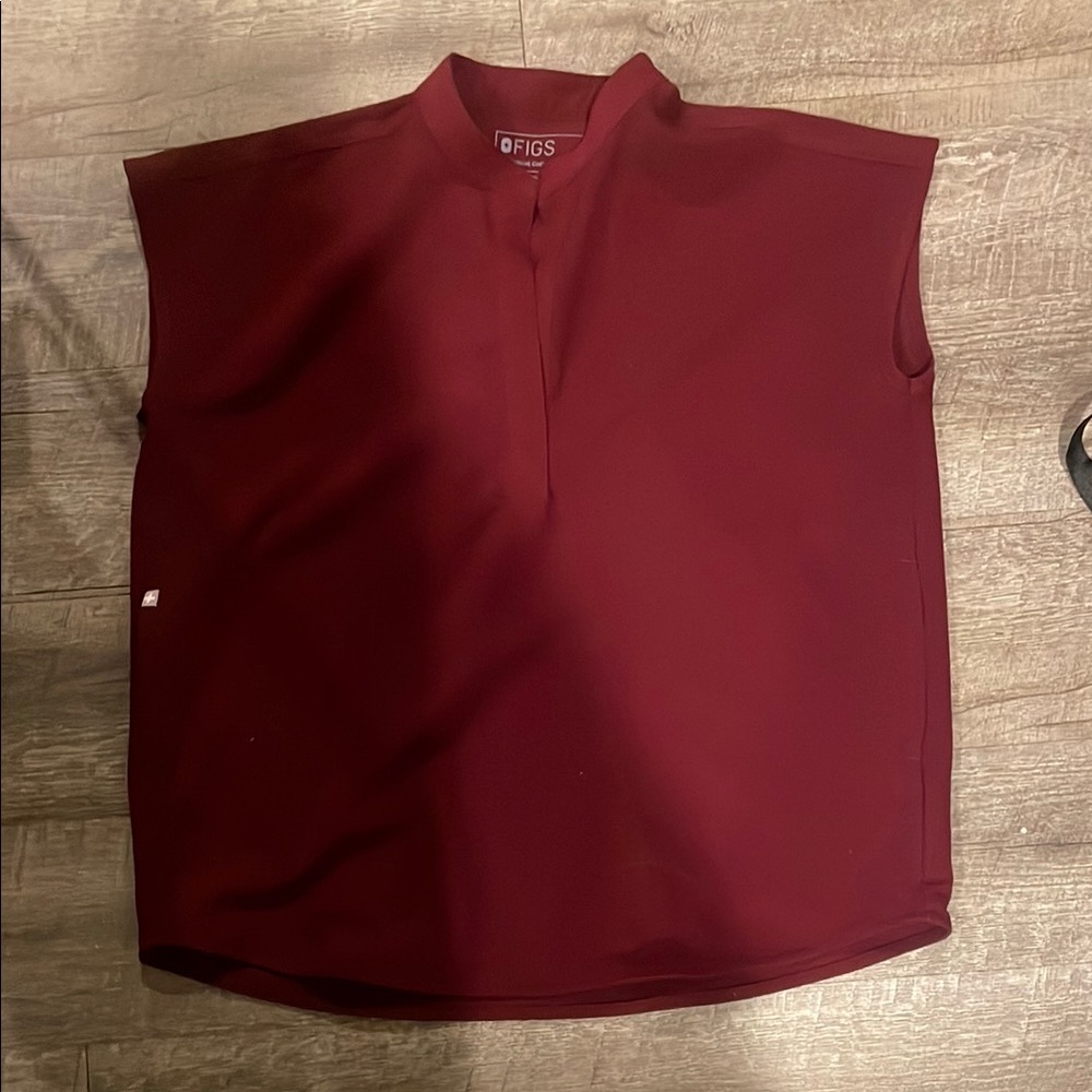 Figs Red Sleeveless Boxy Muscle Tee with Mandarin Collar